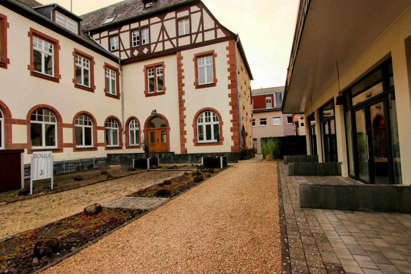 Kaiserliches Postamt * Traben-Trarbach